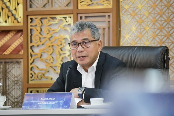 bri president director sunarso announces a rp20.33 trillion interim dividend distribution, creating value for both the government of indonesia and the many shareholders from among the general public.