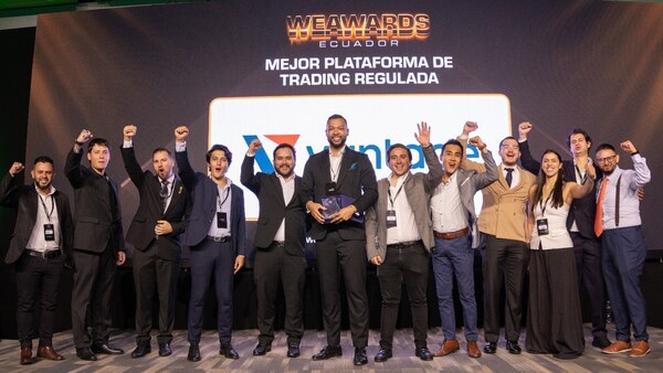 vantage honored with best regulated trading platform at wealth expo ecuador 2025