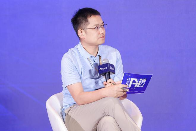 ▲智一科技联合创始人、智车芯产媒矩阵总编辑张国仁